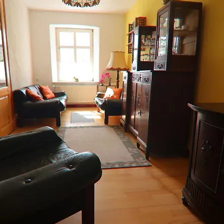 Apartment Im Gutshaus Alt Krassow Inmitten Der