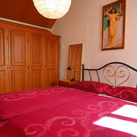 Im Gutshaus Alt Krassow Inmitten Der Apartment Lalendorf