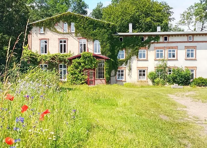 Alt Krassow Lakeside Retreat * Lalendorf